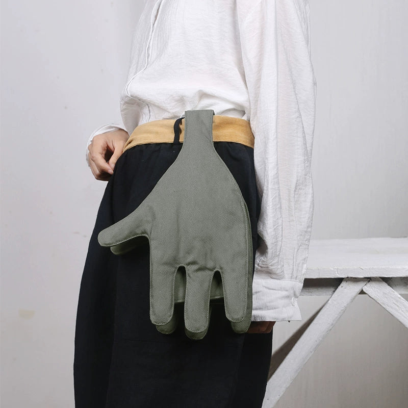 HAND SHAPED GRAB BAG