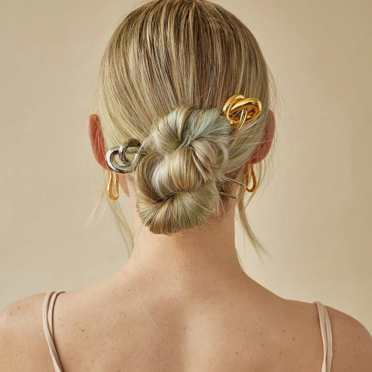 PRETZEL HAIR PIN