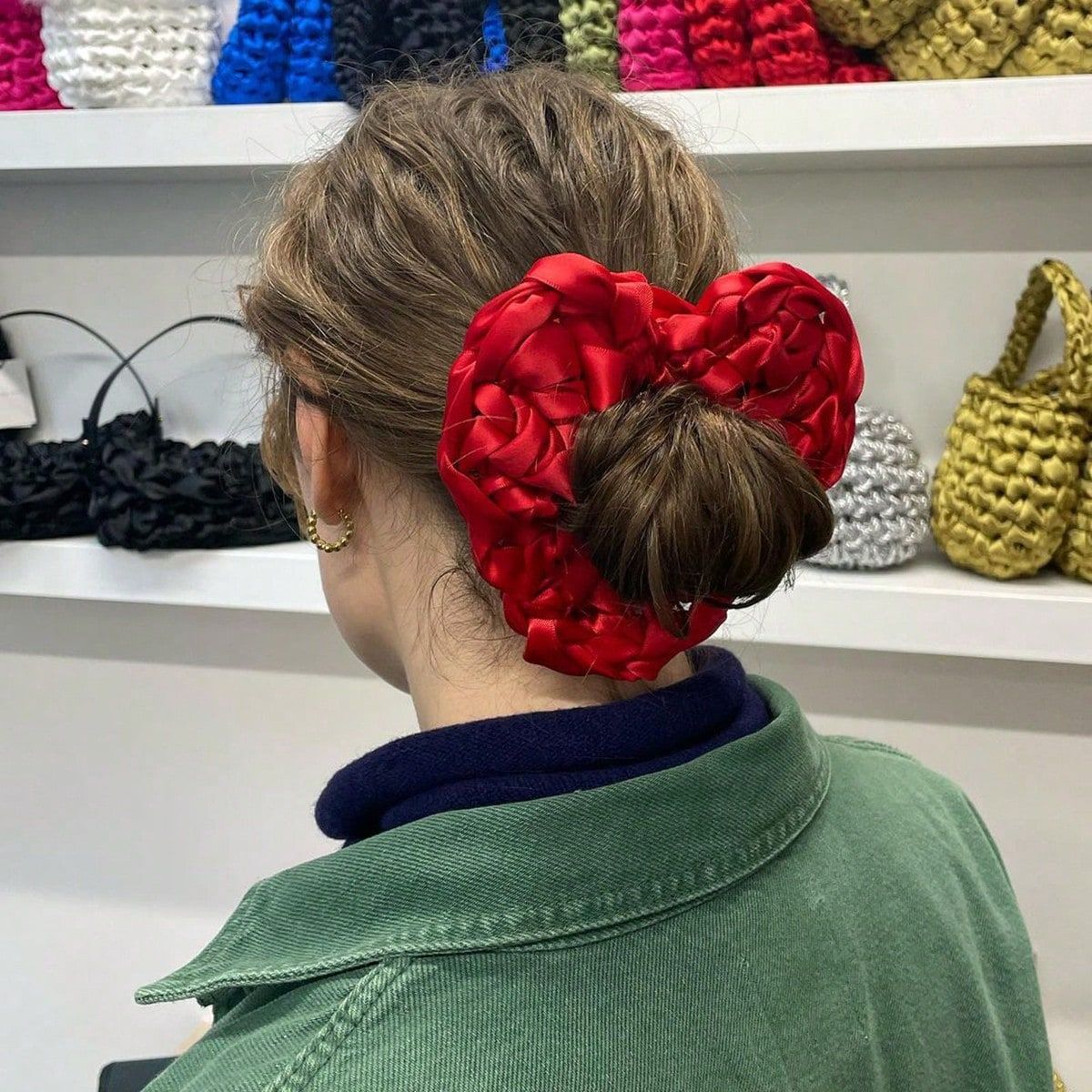 RIBBONS HEART SCRUNCHIE