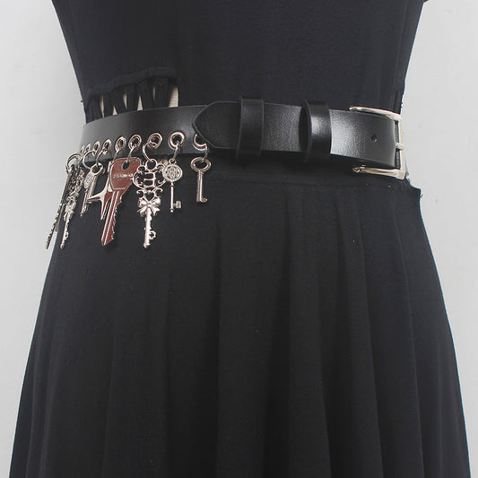 KEYS ON LEATHER BELT