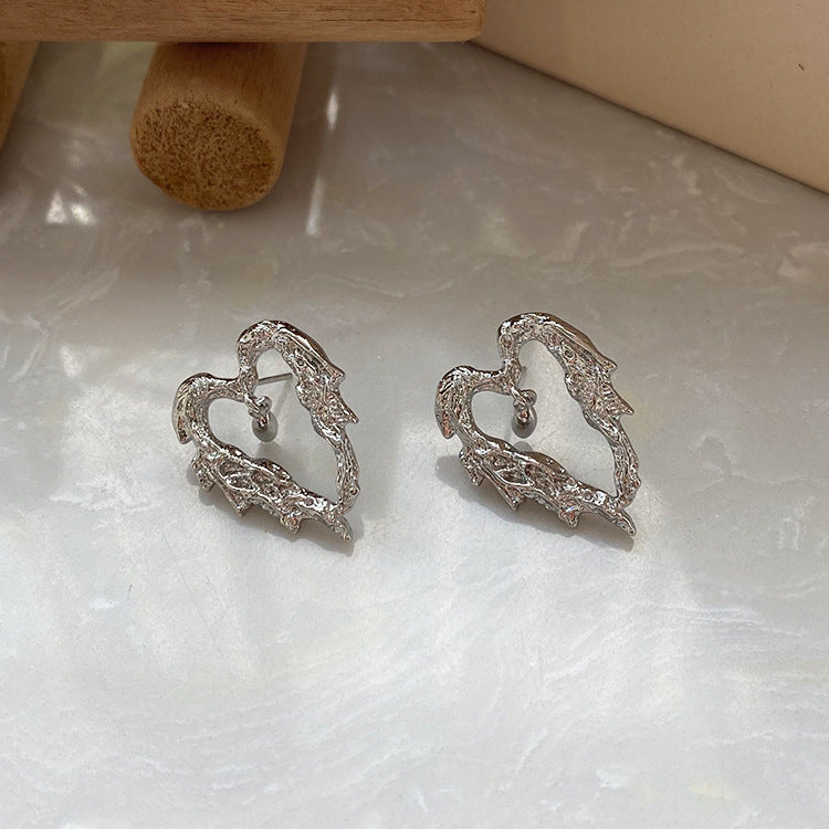 OPEN HEART EARRINGS