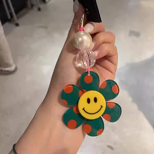 HAPPY FACE FLOWER BAG CHARMS